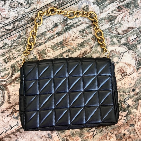 Handbags - Zara Large Quilted Shoulder Bag